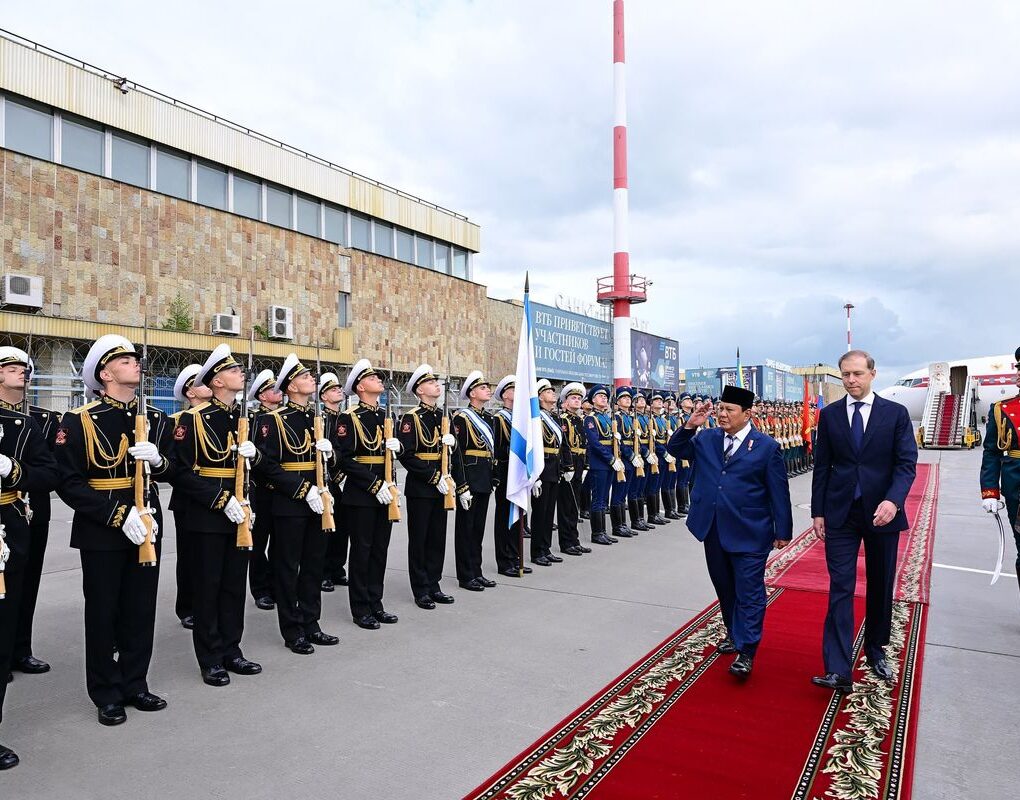 Presiden Prabowo dan Putin Bahas Kerja Sama Strategis Indonesia-Rusia di St. Petersburg