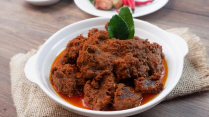 Resep Rendang Daging Sapi Padang Empuk dan Gurih, Cocok untuk Idul Adha!