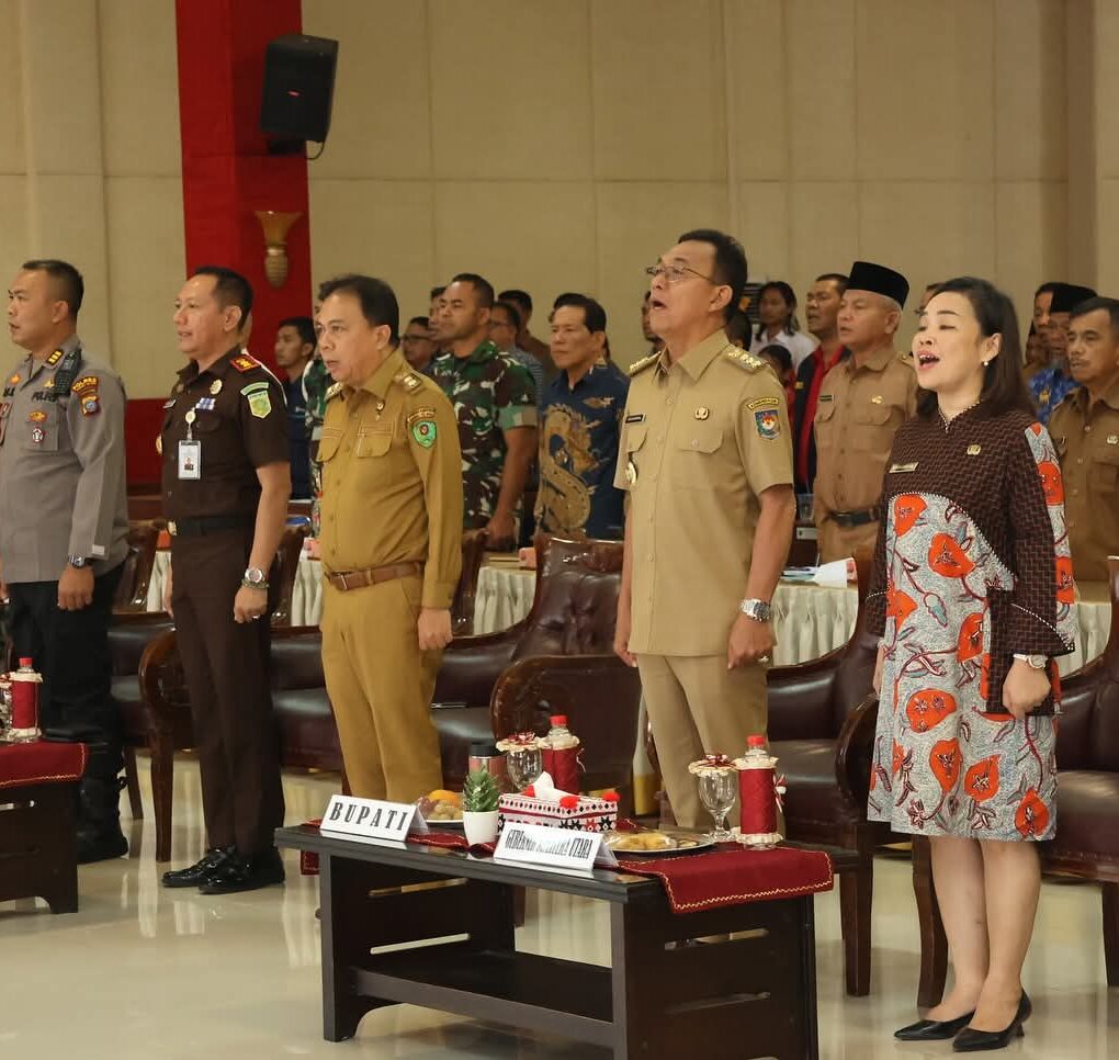Bupati Tapsel H Gus Irawan Pasaribu saat mengikuti pembukaan Musrenbang RPJMD Tapsel 2025-2029 di Aula Serasi II Kantor Bupati Tapsel, Selasa (17/6-25). Foto : BP/Ist