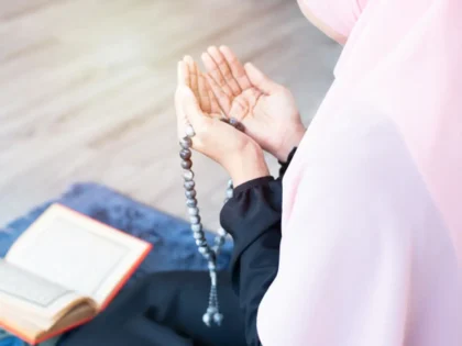 Sulit Dapat Rezeki? Coba Amalkan Sholawat Ini Setiap Hari!