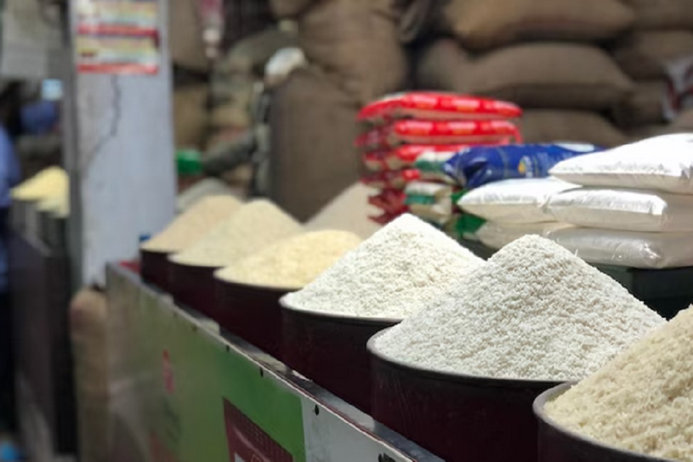 Pantauan Harga Pangan Hari Ini: Minyak Goreng dan Beras Premium Turun Tipis