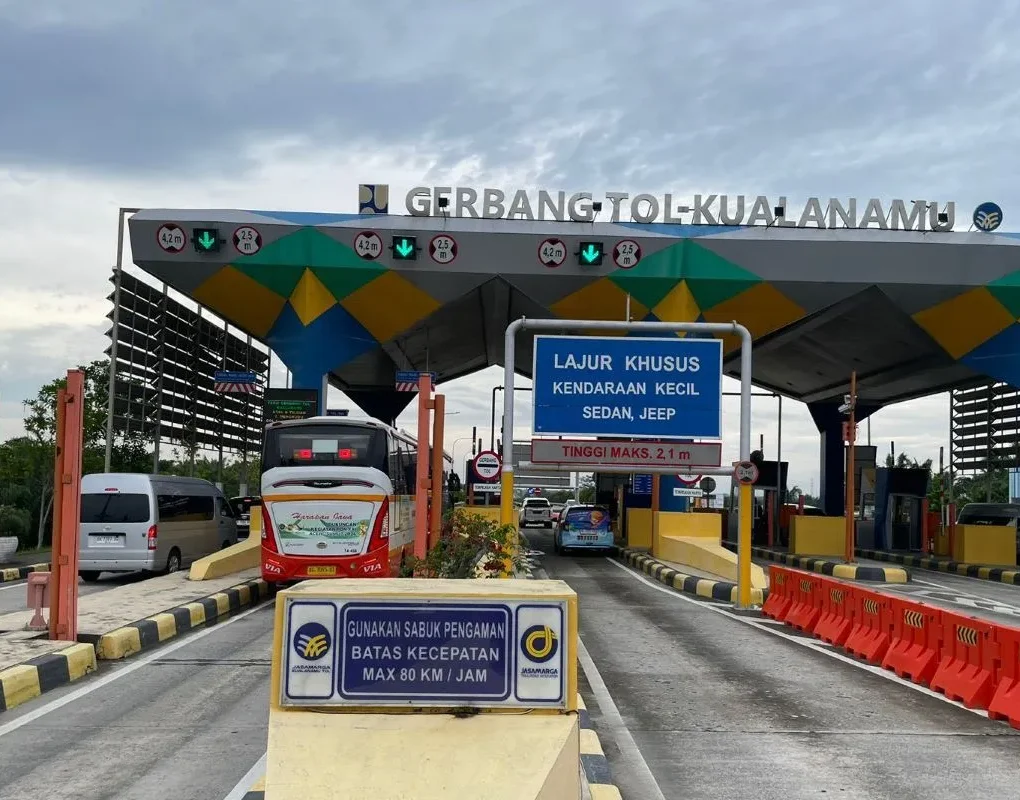 Lonjakan Kendaraan di Tol Medan-Kualanamu Saat Libur Idul Adha, Naik 8%!