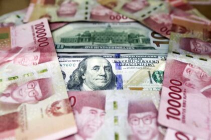 Nilai Tukar Rupiah Hari Ini Menguat Tipis ke Rp16.290 per Dolar AS