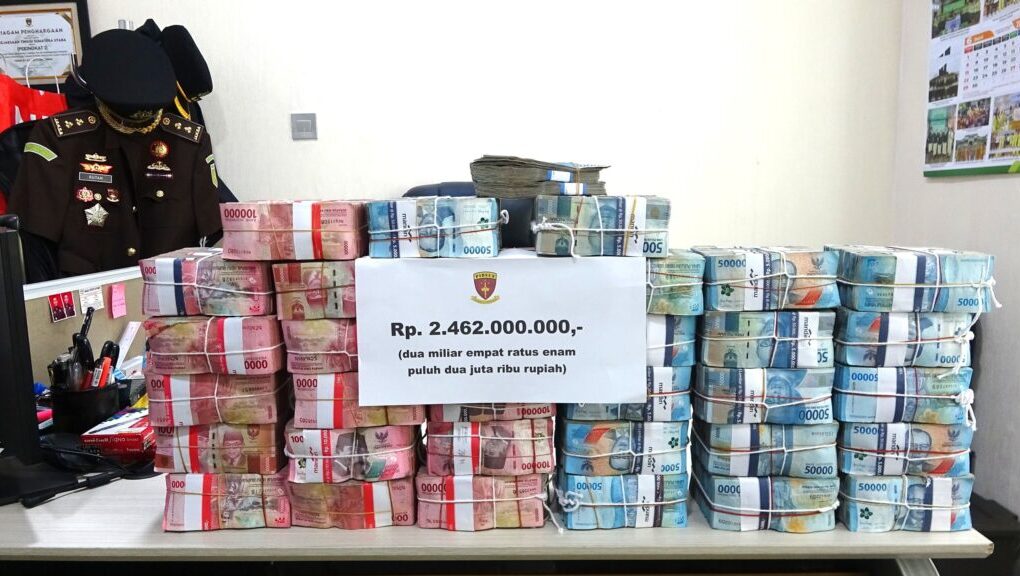 Kejati Sumut Terima Pengembalian Uang Korupsi Dana Desa Rp 2,4 Miliar dari Eks Kadis PMD
