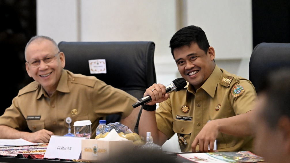 Gubernur Bobby Nasution Pastikan Proyek Jalan Desa Sipiongot Tetap Dilanjut