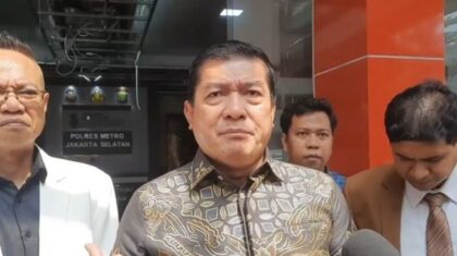 Kasus Ijazah Palsu Jokowi, Relawan Yakin Roy Suryo CS Jadi Tersangka