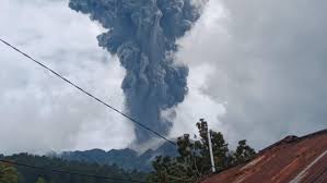 Gunung Marapi Erupsi Lagi, Warga Diminta Waspadai Lahar Dingin