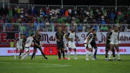 Persija Samai Persib di Puncak Klasemen Usai Kalahkan Malut United 3-2